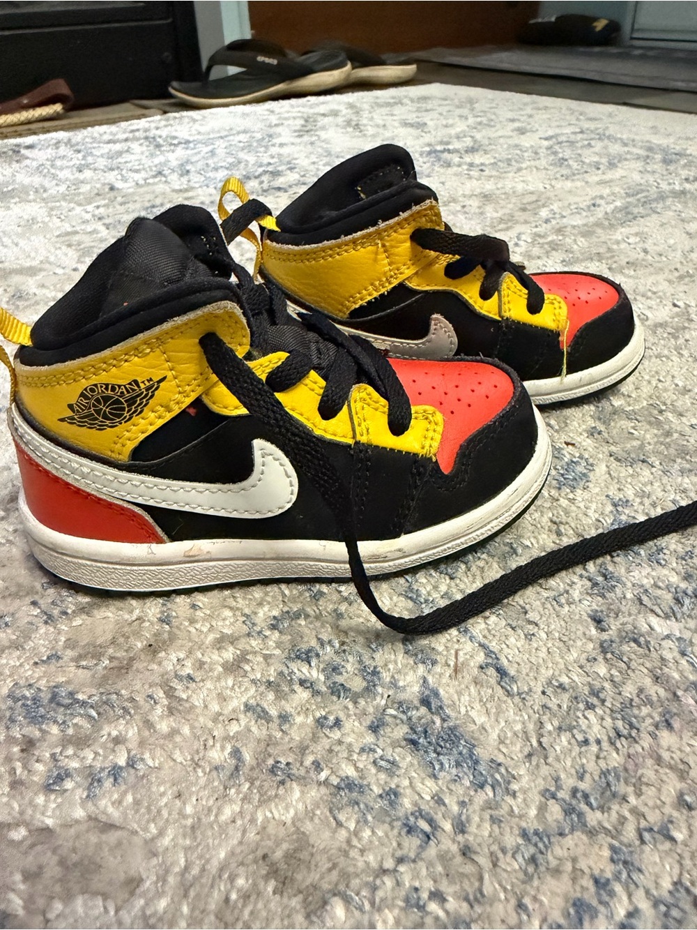 Jordan Kids High-Top Sneakers in Yellow, Red & Black
